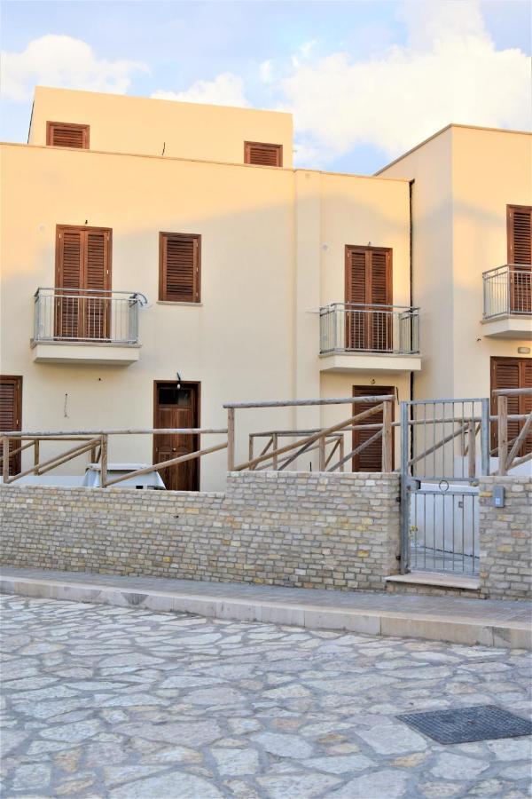 Pozzo Antico Apartments سان فيتو لو كابو المظهر الخارجي الصورة