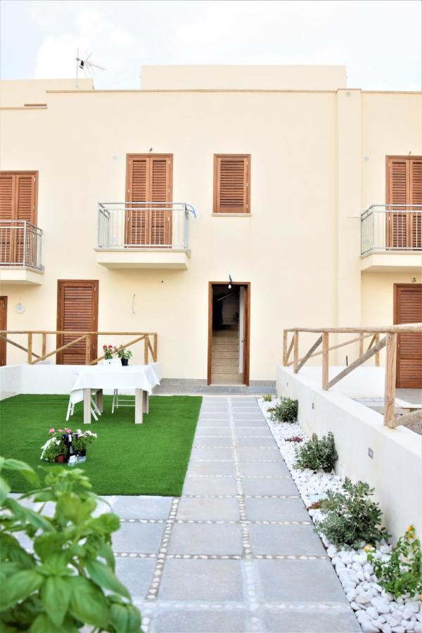 Pozzo Antico Apartments سان فيتو لو كابو المظهر الخارجي الصورة